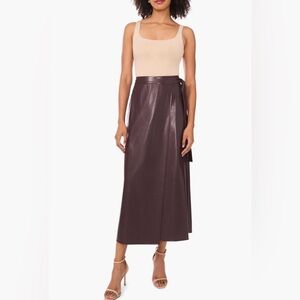 Women’s Halogen Elegant Brown Wrap Faux Leather Skirt. Size XS. BNWOT.